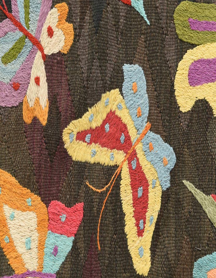 Detail image of  5' 3 x 7' 9  Hand Woven Kilim Suzani Wool Rug