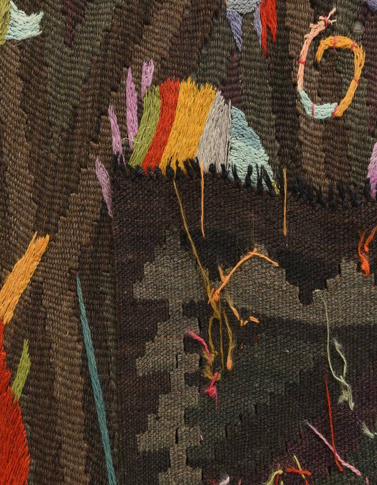 Detail image of  4' 9 x 6' 10  Hand Woven Kilim Suzani Wool Rug