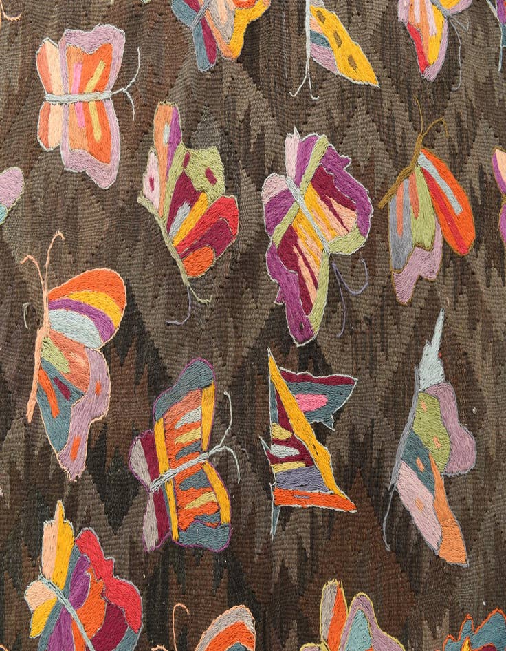 Detail image of  6' 4 x 9' 10  Hand Woven Kilim Suzani Wool Rug