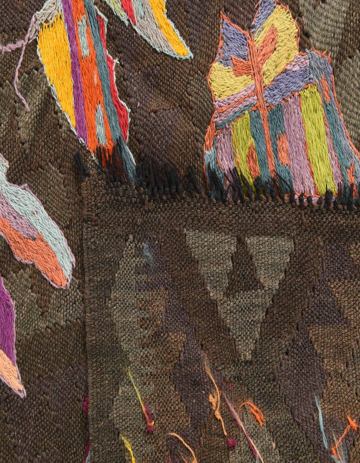 Detail image of  6' 4 x 9' 2  Hand Woven Kilim Suzani Wool Rug