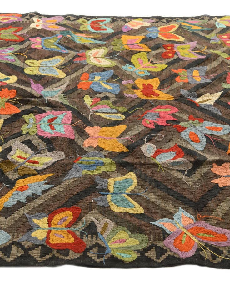 Detail image of  5' 7 x 7' 9  Hand Woven Kilim Suzani Wool Rug