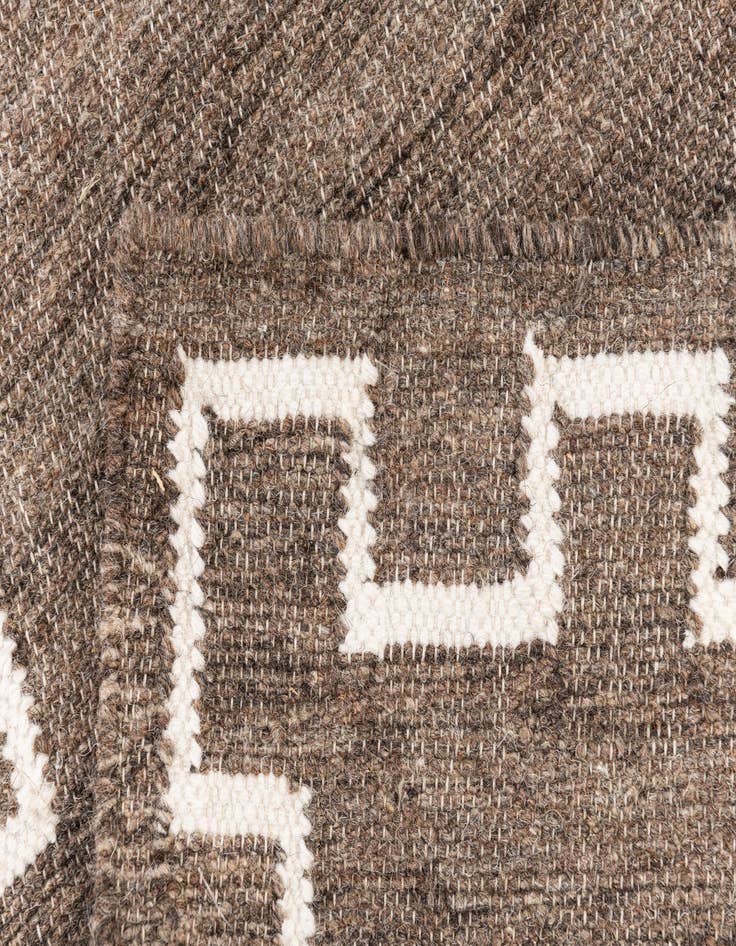 Detail image of  2' 1 x 3' 2  Hand Woven Kilim Wool Rug