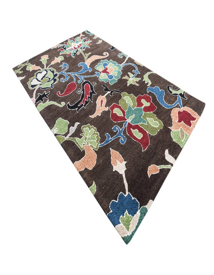 Detail image of  5' 1 x 8' Luna Rug