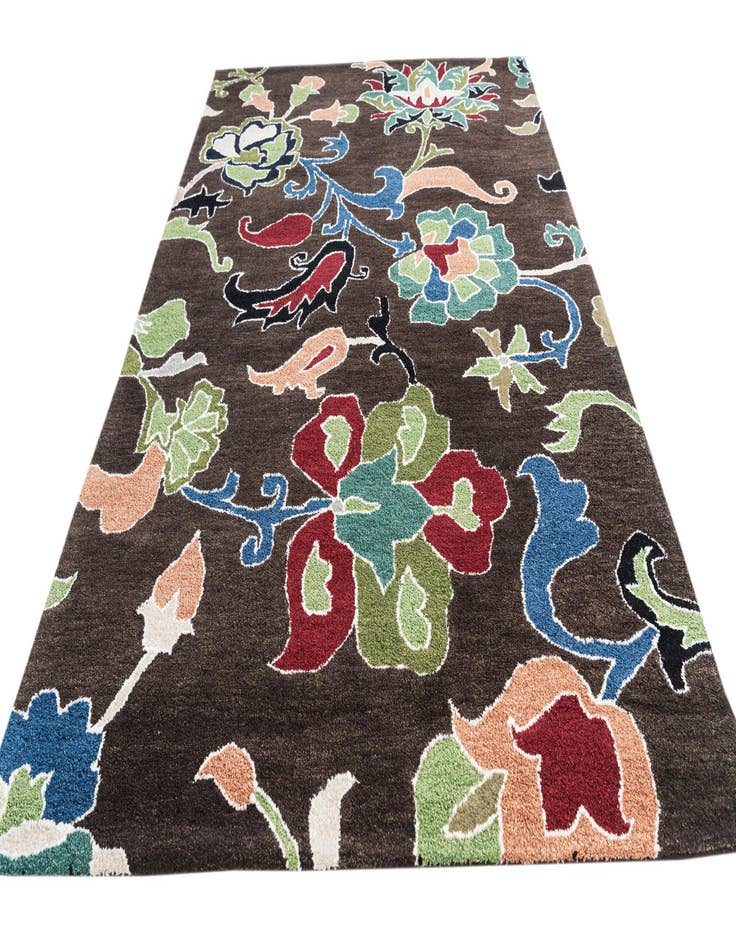 Detail image of  5' 1 x 8' Luna Rug