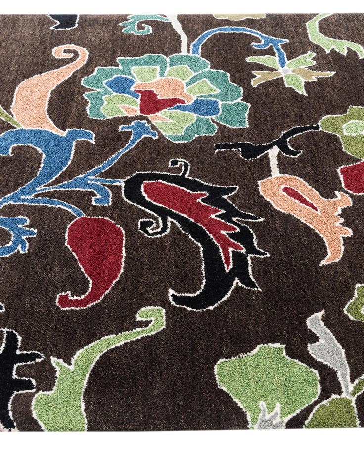 Detail image of  5' 1 x 8' Luna Rug