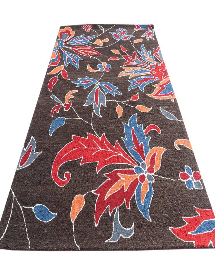 Detail image of  5' 1 x 8' Luna Rug