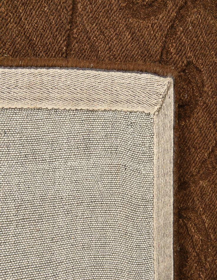 Detail image of  5' 1 x 7' 11 Luna Rug
