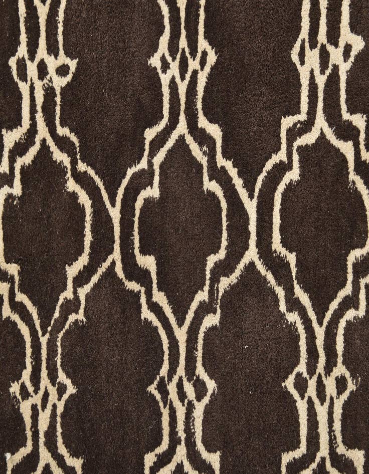 Detail image of  5' x 8' Luna Rug