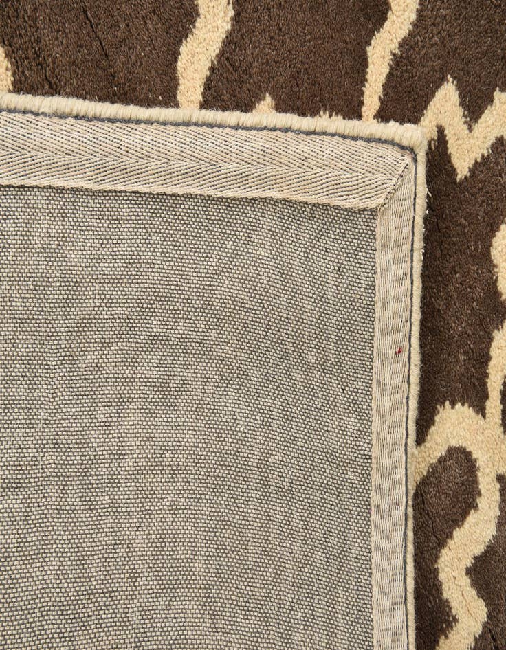 Detail image of  5' x 7' 9 Luna Wool Rug