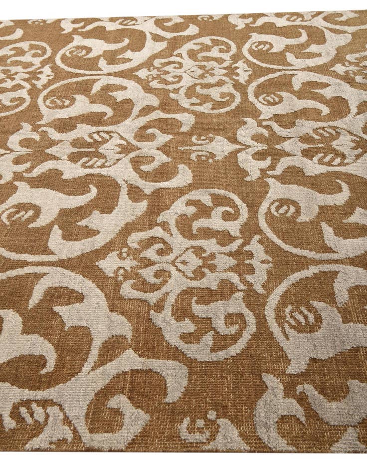 Detail image of  7' 6 x 9' 8  Hand Knotted Luna Wool Rug