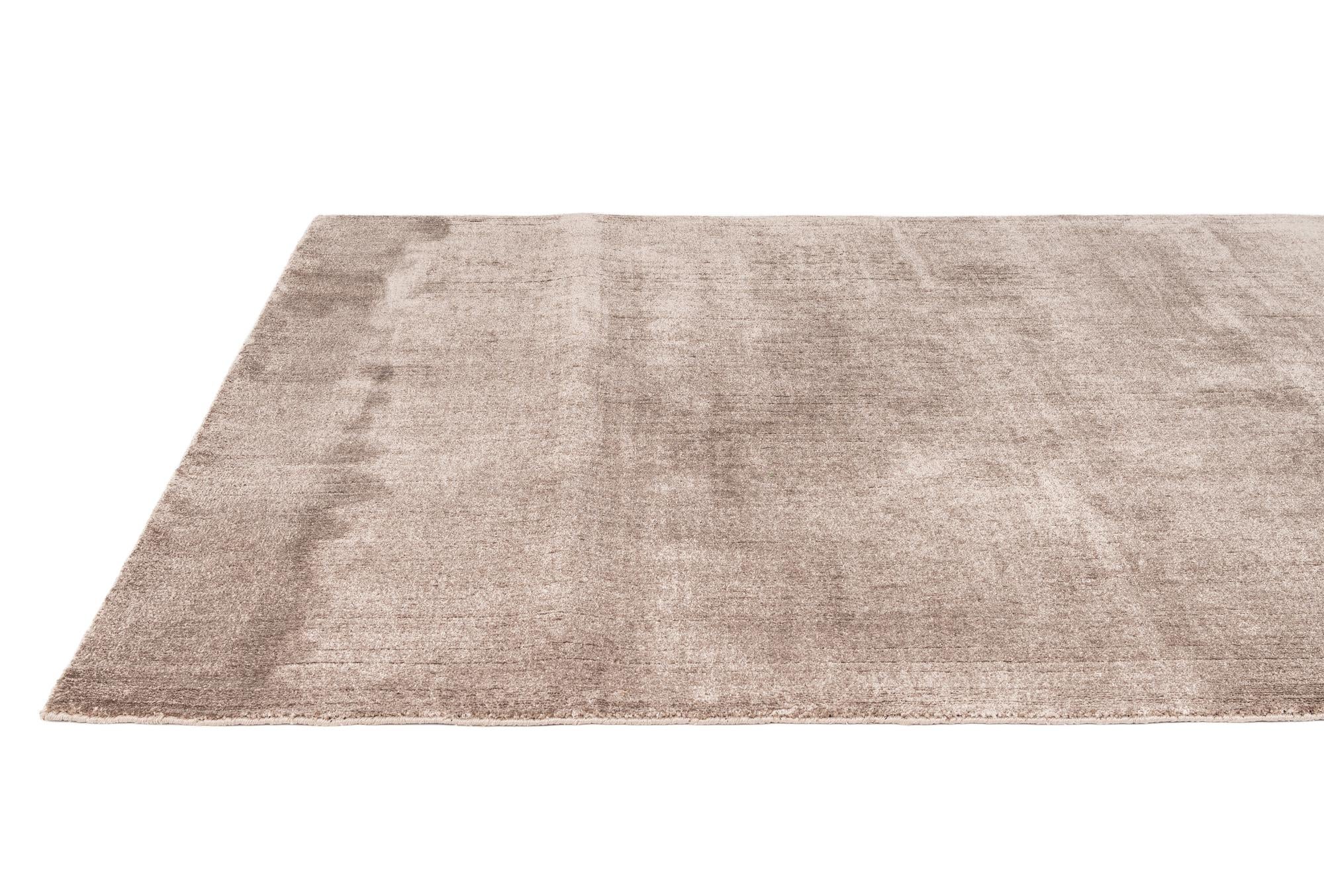 Brown 5' 7 x 8' 1 Luna Wool Rug | Rugs.com