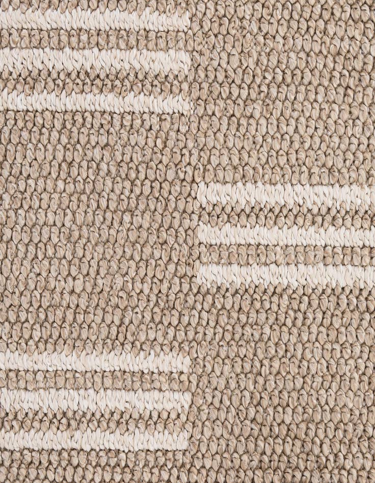 Detail image of  5' 4 x 7' 7 Machine Made Rug
