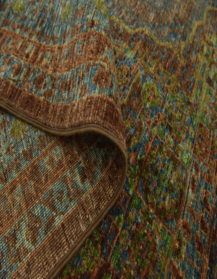 Detail image of  6' 11 x 9' 7  Hand Knotted Mamluk Ziegler Rug