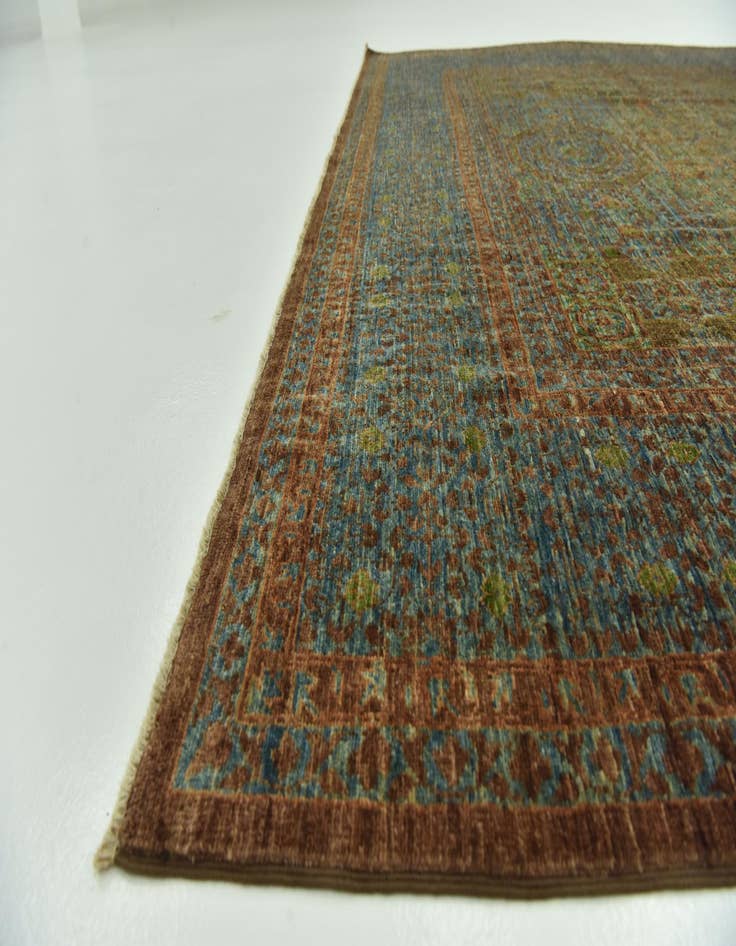 Detail image of  6' 11 x 9' 7  Hand Knotted Mamluk Ziegler Rug