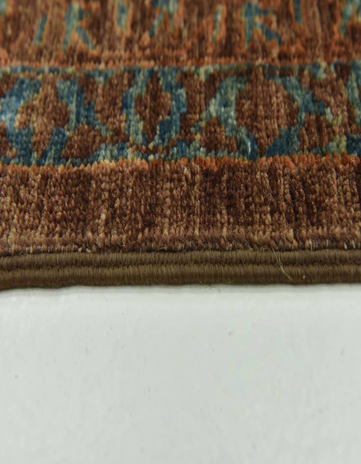 Detail image of  6' 11 x 9' 7  Hand Knotted Mamluk Ziegler Rug