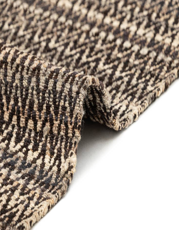 Detail image of  8' 11 x 12'  Hand Knotted Marok Kilim Rug