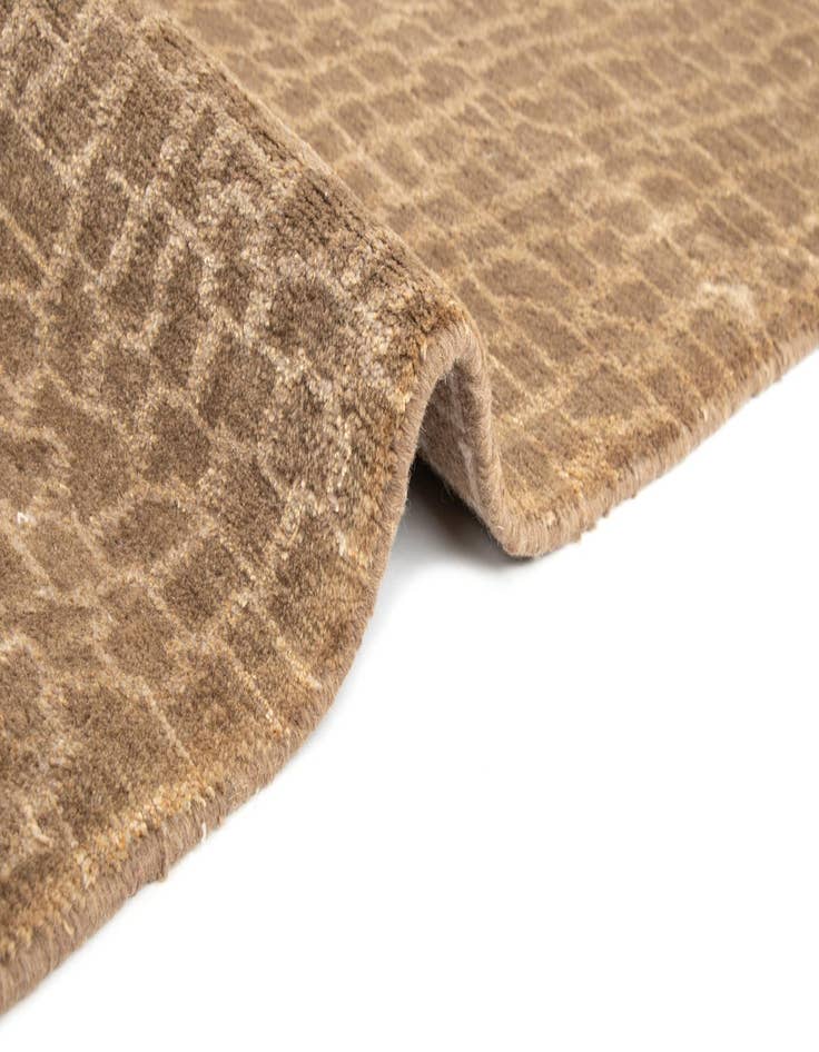 Detail image of  10' x 13' 7 Modern Nehmo Wool Rug