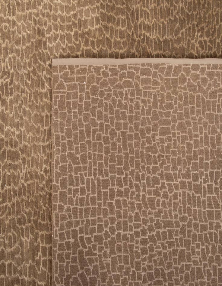 Detail image of  10' x 13' 7 Modern Nehmo Wool Rug