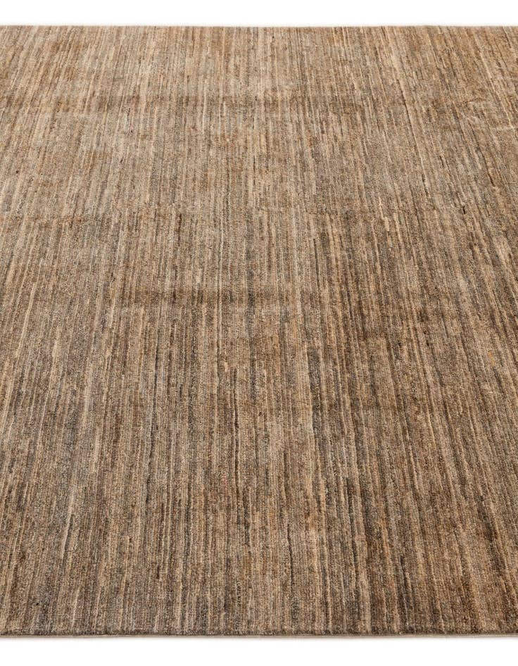 Detail image of  6' 10 x 9' 9  Hand Knotted Modern Ziegler Wool Rug