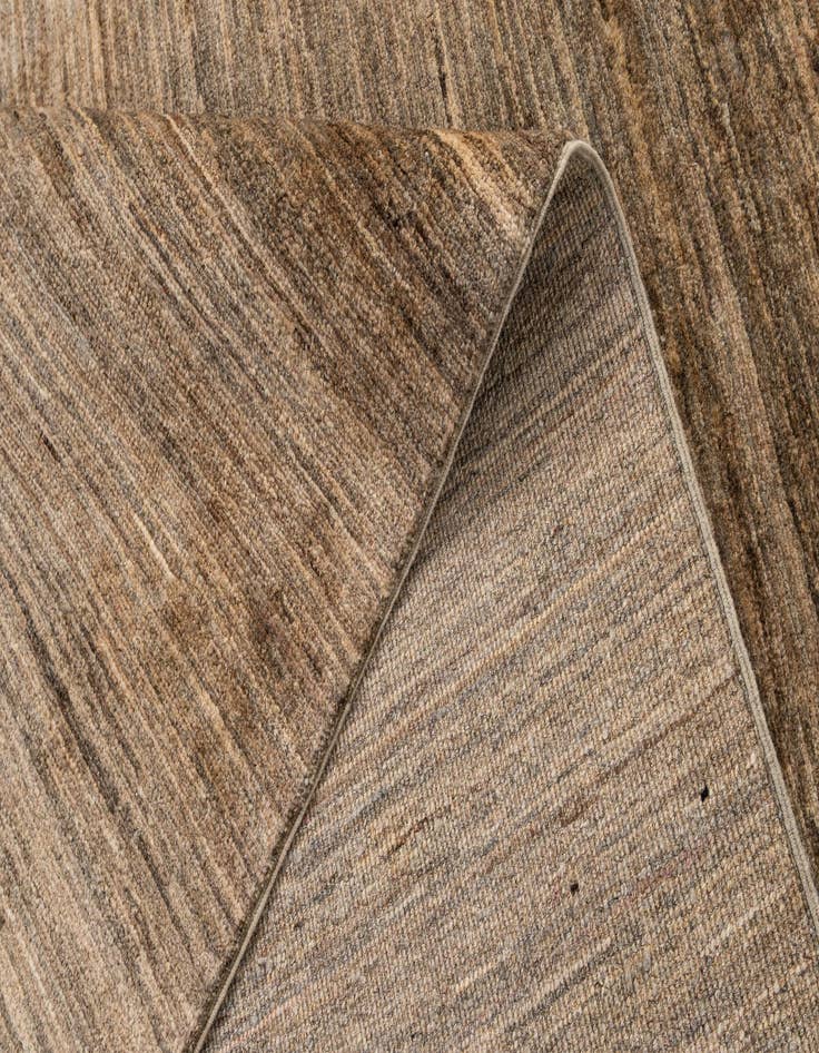 Detail image of  6' 10 x 9' 9  Hand Knotted Modern Ziegler Wool Rug