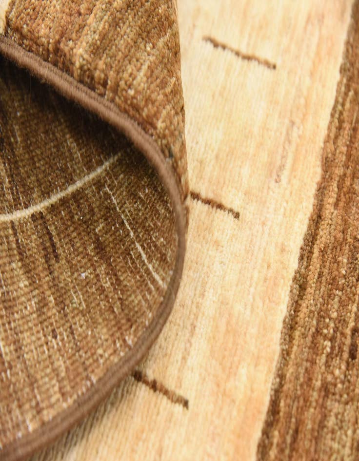 Detail image of  4' 10 x 6' 8  Hand Knotted Modern Ziegler Oriental Rug