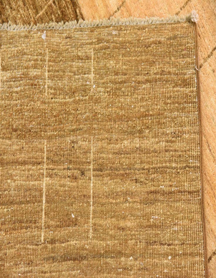 Detail image of  4' 11 x 6' 6  Hand Knotted Modern Ziegler Oriental Rug
