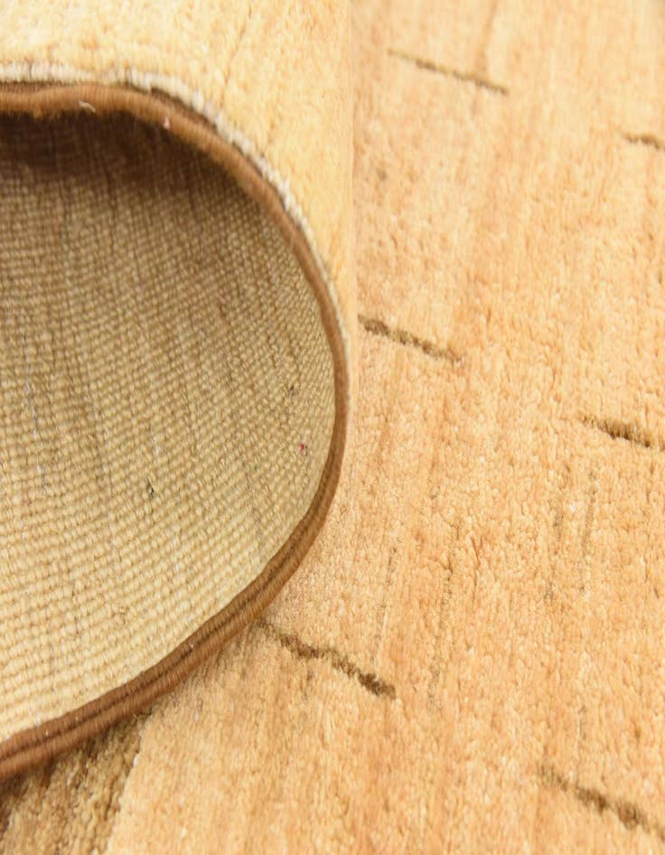 Detail image of  4' 11 x 6' 6  Hand Knotted Modern Ziegler Oriental Rug