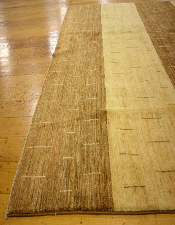 Detail image of  4' 10 x 6' 5  Hand Knotted Modern Ziegler Oriental Rug