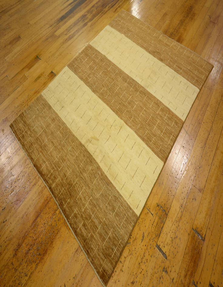 Detail image of  4' 10 x 6' 5  Hand Knotted Modern Ziegler Oriental Rug