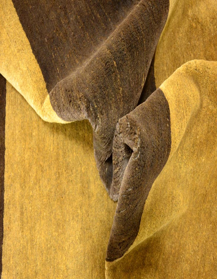 Detail image of  4' 10 x 6' 5  Hand Knotted Modern Ziegler Oriental Rug