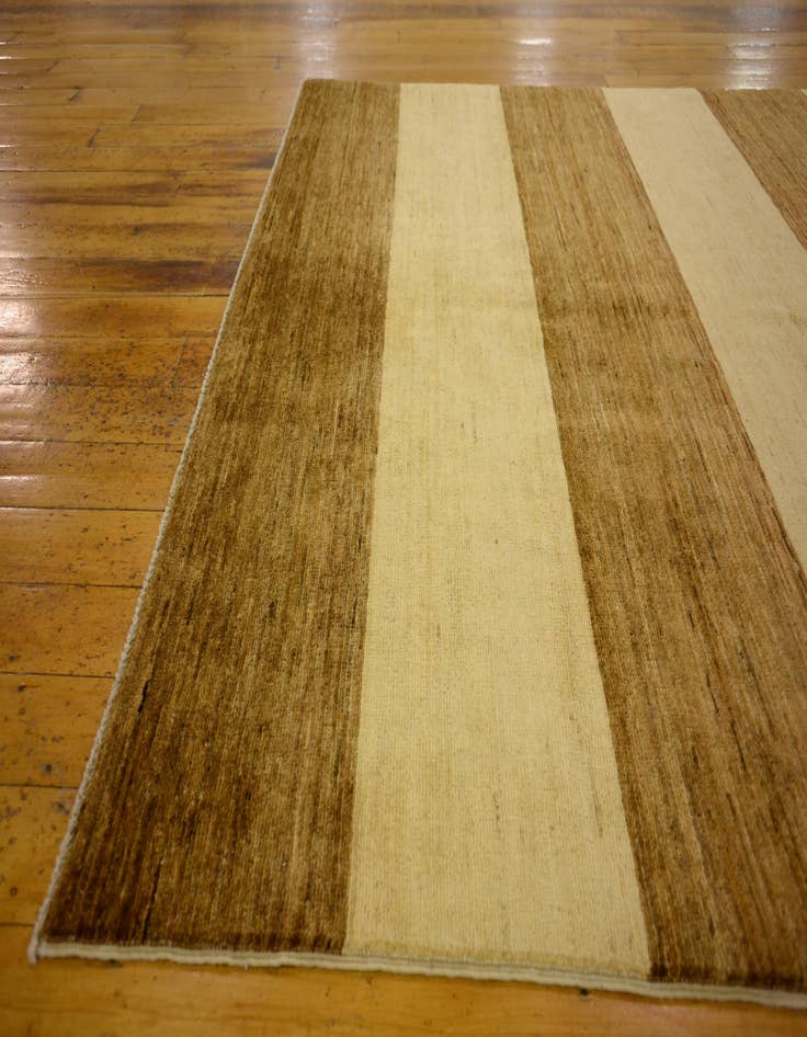 Detail image of  4' 9 x 6' 4  Hand Knotted Modern Ziegler Oriental Rug