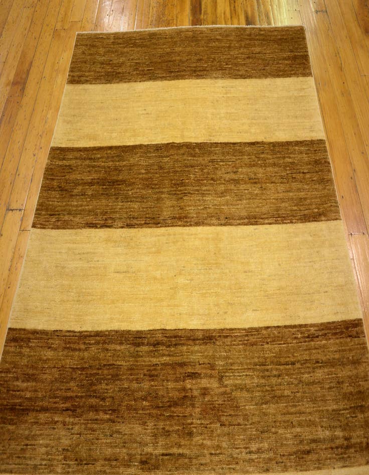 Detail image of  4' 9 x 6' 4  Hand Knotted Modern Ziegler Oriental Rug