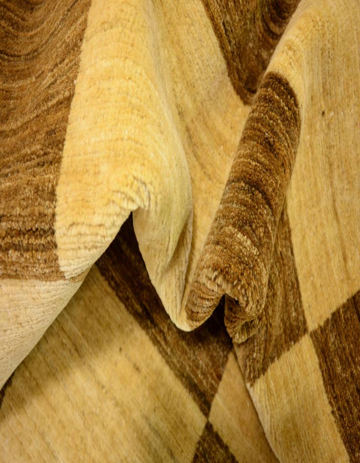 Detail image of  4' 2 x 6' 5  Hand Knotted Modern Ziegler Oriental Rug