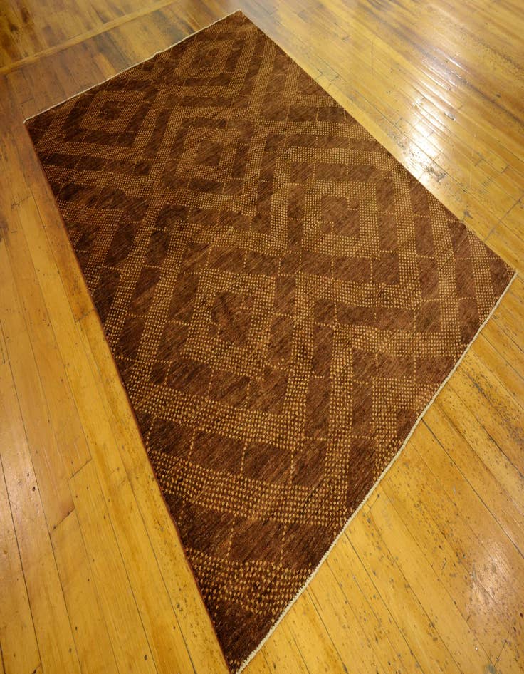 Detail image of  5' 7 x 7' 8  Hand Knotted Modern Ziegler Oriental Rug