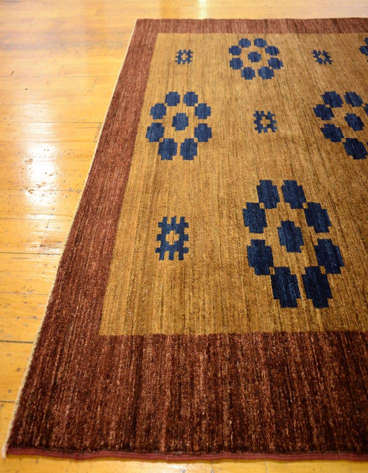 Detail image of  4' 11 x 6' 8  Hand Knotted Modern Ziegler Oriental Rug