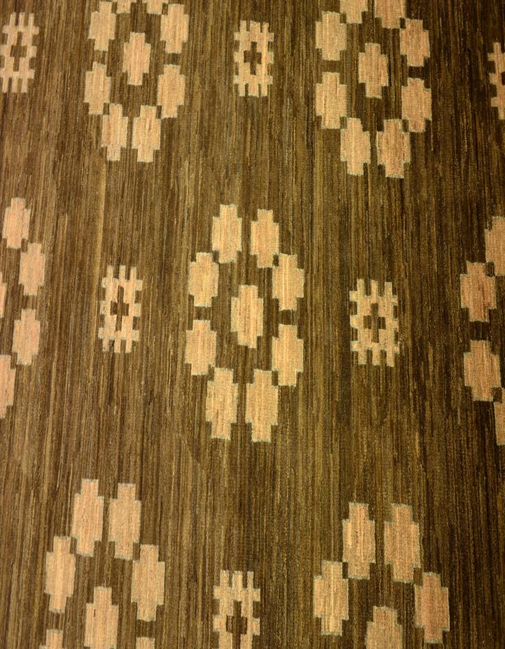 Detail image of  4' 8 x 6' 6  Hand Knotted Modern Ziegler Oriental Rug