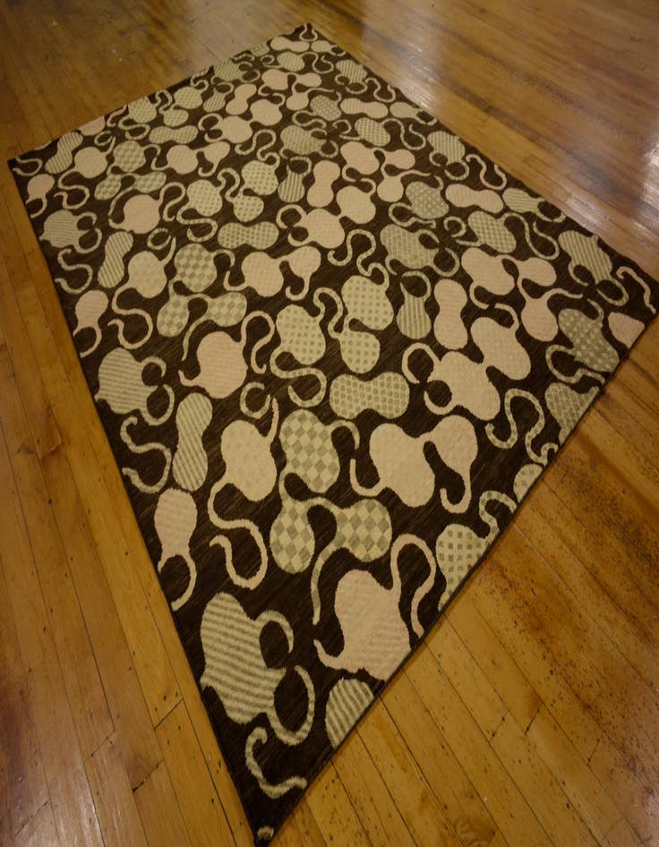 Detail image of  7' 7 x 9' 9  Hand Knotted Modern Ziegler Oriental Rug