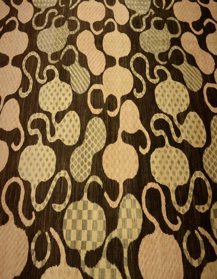 Detail image of  7' 7 x 9' 9  Hand Knotted Modern Ziegler Oriental Rug