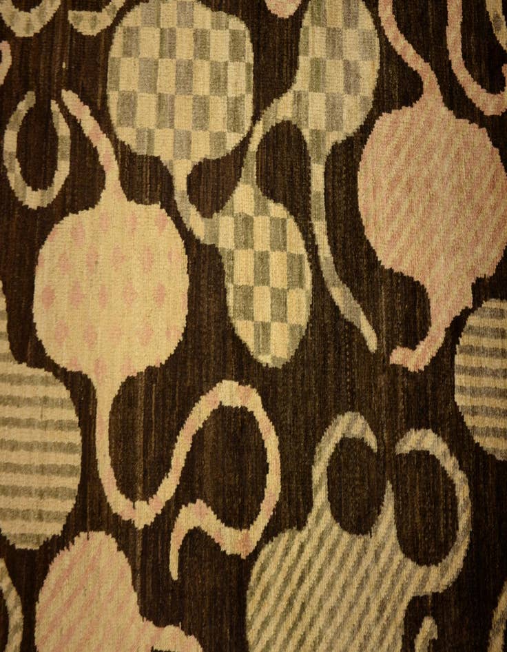 Detail image of  7' 7 x 9' 9  Hand Knotted Modern Ziegler Oriental Rug