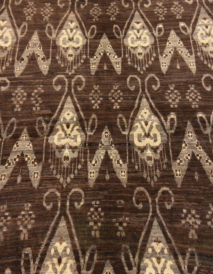 Detail image of  5' x 7' 9  Hand Knotted Modern Ziegler Rug