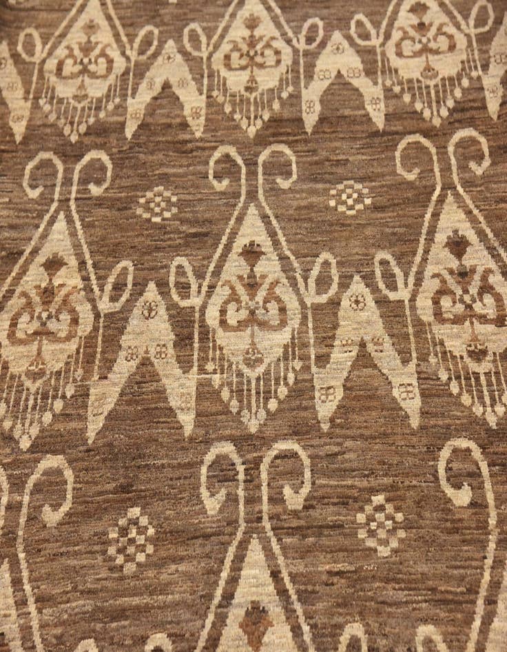 Detail image of  6' 7 x 9' 5  Hand Knotted Modern Ziegler Rug