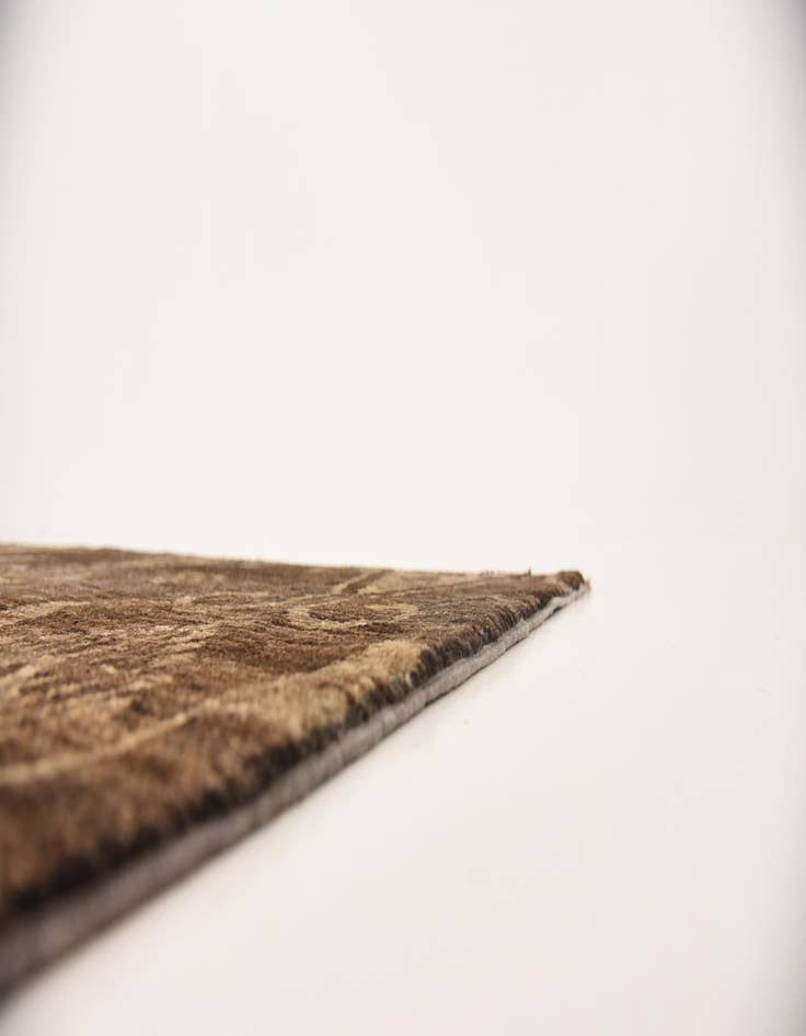 Detail image of  6' 7 x 9' 5  Hand Knotted Modern Ziegler Rug