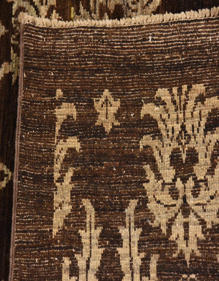 Detail image of  6' 6 x 9' 8  Hand Knotted Modern Ziegler Rug