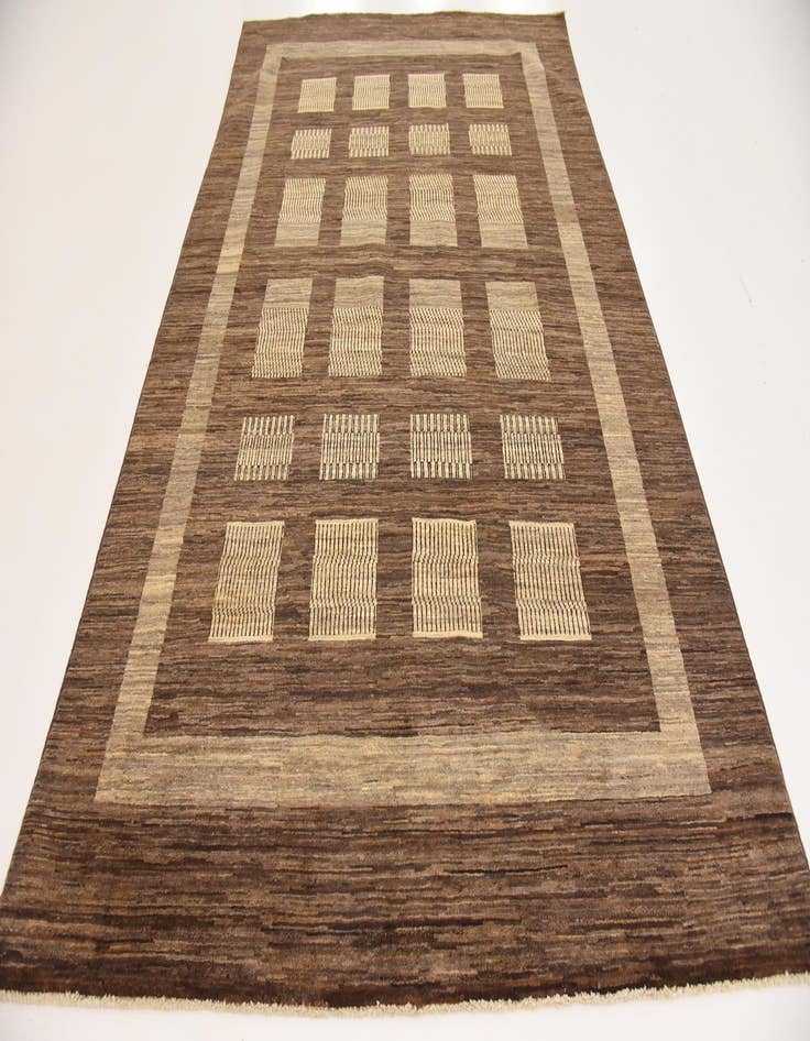 Detail image of  5' 8 x 9' 3  Hand Knotted Modern Ziegler Rug