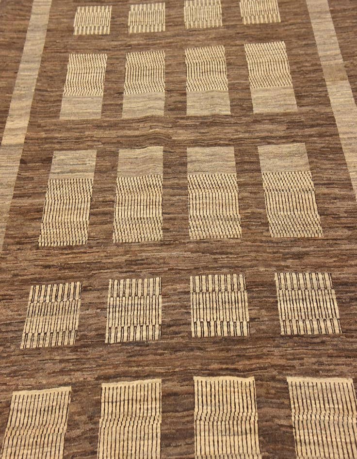 Detail image of  5' 8 x 9' 3  Hand Knotted Modern Ziegler Rug