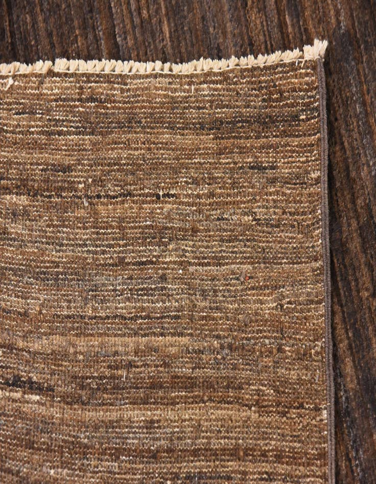 Detail image of  5' 7 x 7' 6  Hand Knotted Modern Ziegler Rug