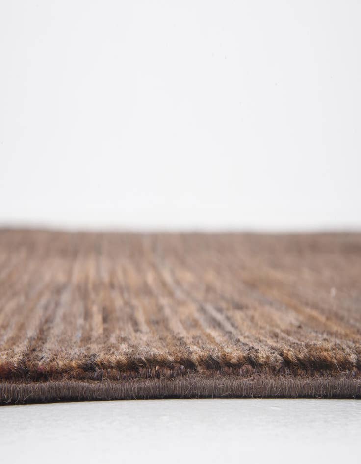 Detail image of  5' 7 x 7' 6  Hand Knotted Modern Ziegler Rug