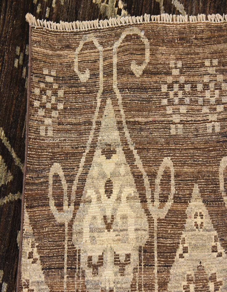 Detail image of  6' x 8' 9  Hand Knotted Modern Ziegler Rug