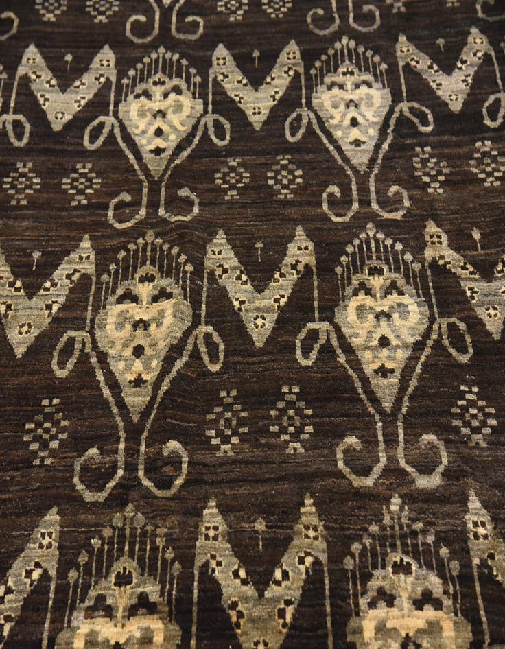 Detail image of  6' x 8' 9  Hand Knotted Modern Ziegler Rug