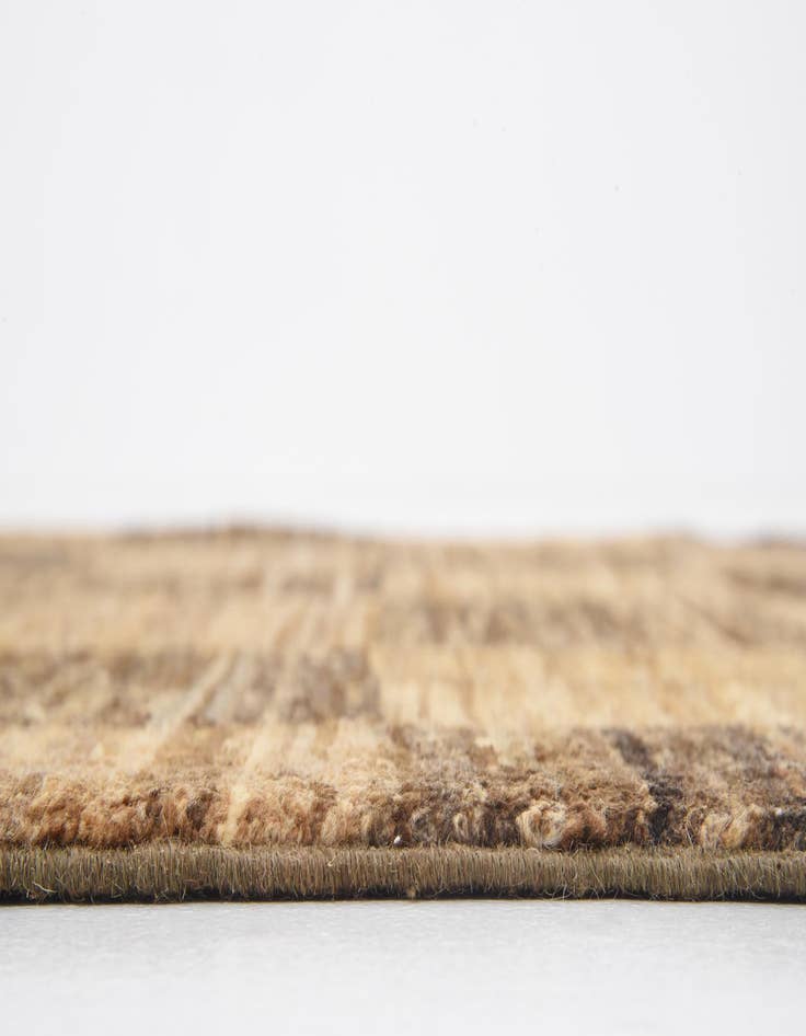 Detail image of  3' 6 x 5' 2  Hand Knotted Modern Ziegler Rug